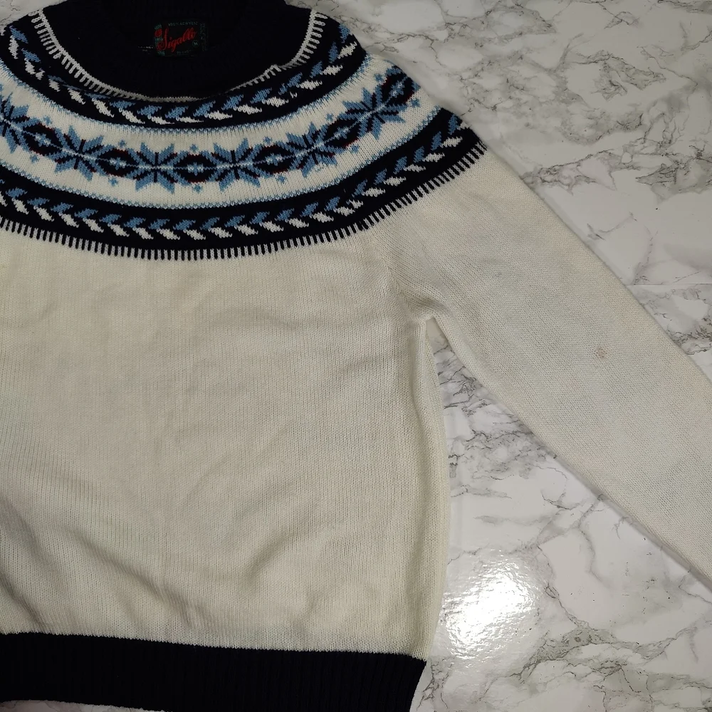 Vintage Cream and Navy Fair Isle Sweater Size Medium - Picture 5 of 12